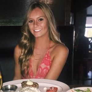 Meet your Posher, Caroline